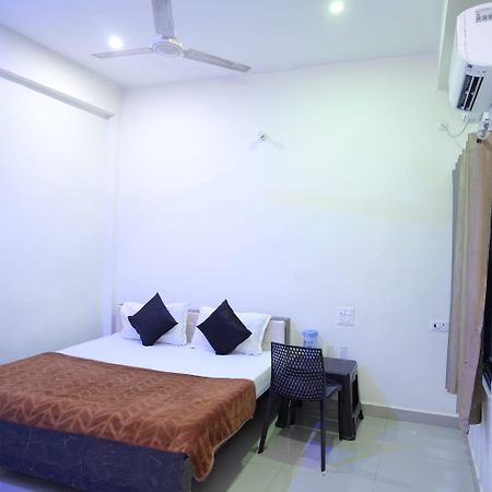 Hotel Jaanvi Орча Екстериор снимка