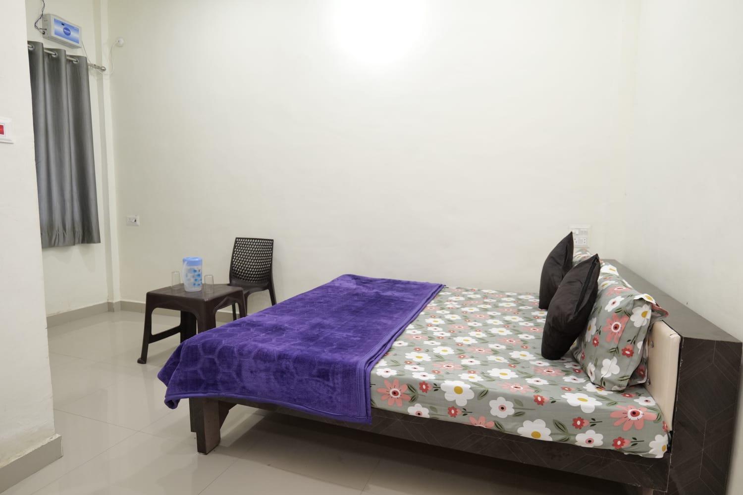 Hotel Jaanvi Орча Екстериор снимка